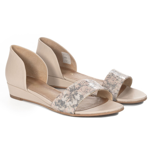 Maciejka Women Beige Sandals