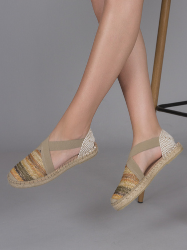 Maciejka Women's Beige Espadrilles