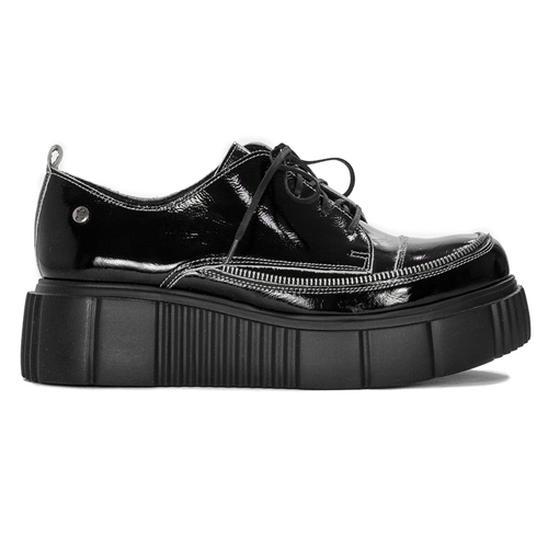 Maciejka Women's Black + White Shoes