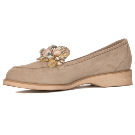 Maciejka Women's beige Flat Shoes New ornament