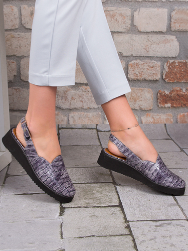 Maciejka Women's leather shoes Grey