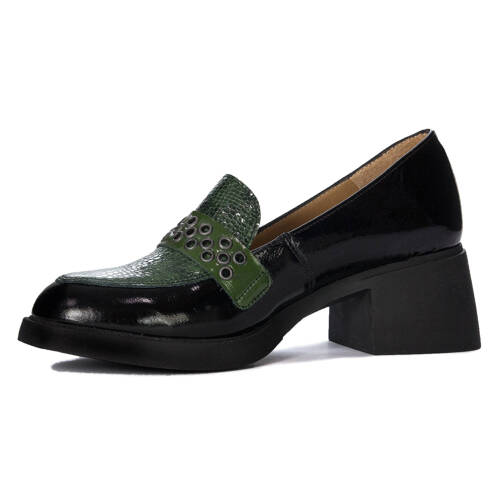 Maciejka Women's low shoes black green