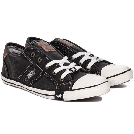 Mustang 36C0028 Black Trainers