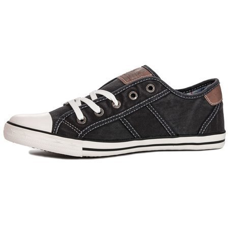 Mustang 36C0028 Black Trainers