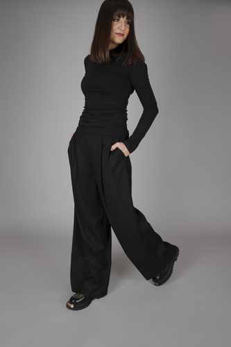 Opra Wafa Black Pants