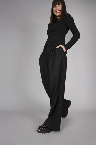 Opra Wafa Black Pants