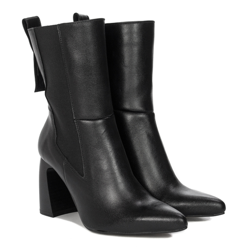 Opra Zahia  Black Boots