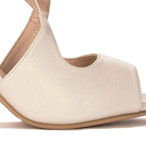 Sergio Leone Women's on a high heel pearl sandals