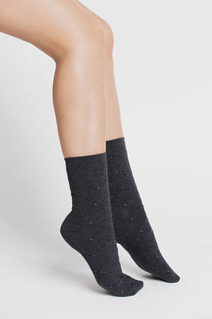 Steven Comet 066 Graphite Socks with Silver Thread