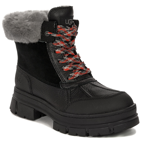 UGG W Ashton Addie Black Boots