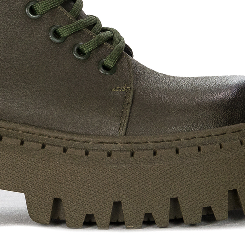 Venezia Black Leather Green boots