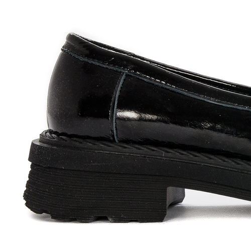 Venezia Black Women's Loafers