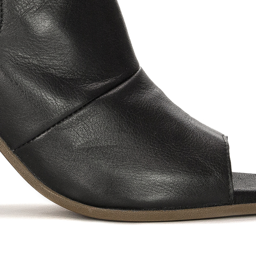 Venezia Women's Sandals On High Heel Black 
