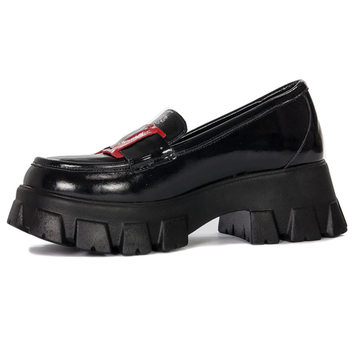 Venezia Women's shoes, black lacquered leather moccasins
