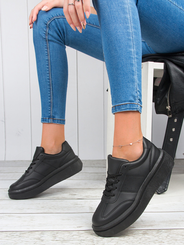 Women's Black Flat Shoes Sneakers