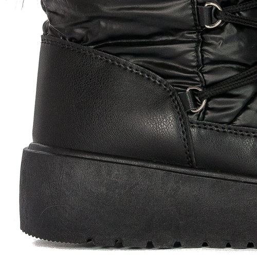 Women's Black snow boots