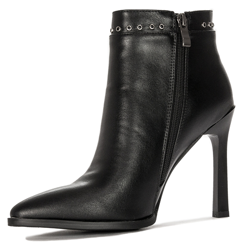 Women's Filippo boots on a black insulated heel