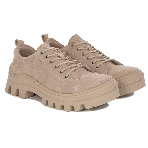 Women's shoes Filippo, leather velor on the platform Beige