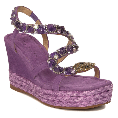 Alma En Pena Violet Sandals V23514VI