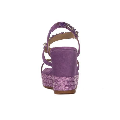 Alma En Pena Violet Sandals V23514VI