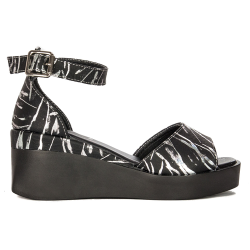 Artiker Black Women's Leather Sandals