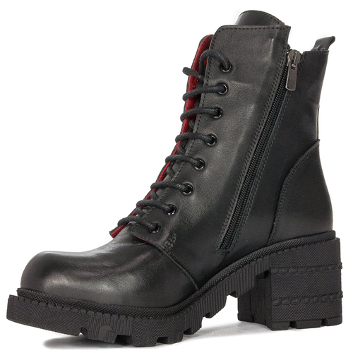 Boccato Women's black leather boots