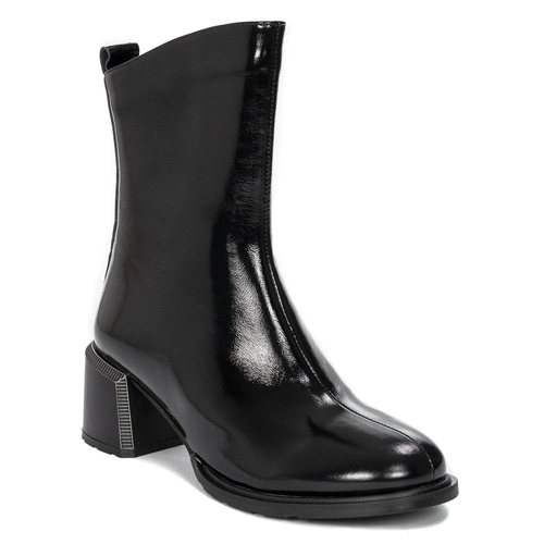 Boccato Women's leather insulated black lacquered boots