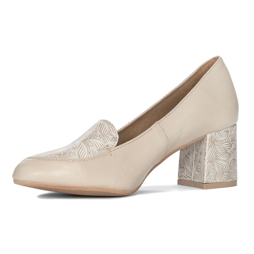 Maciejka Beige Pumps