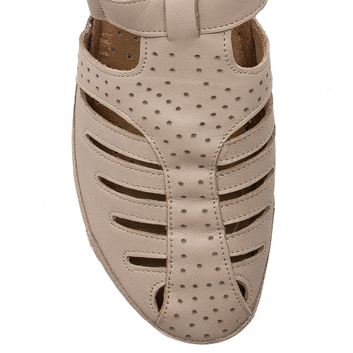 Maciejka Beige Sandals