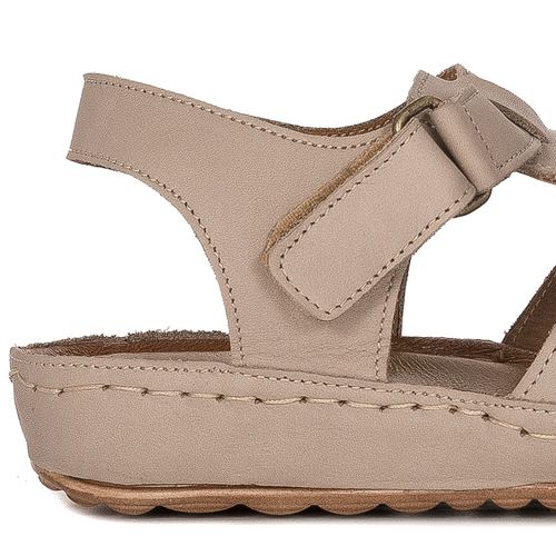 Maciejka Beige Sandals