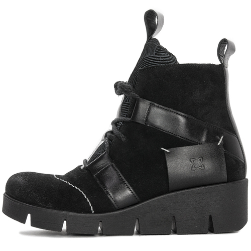 Maciejka Black women's Lace-Up Boots