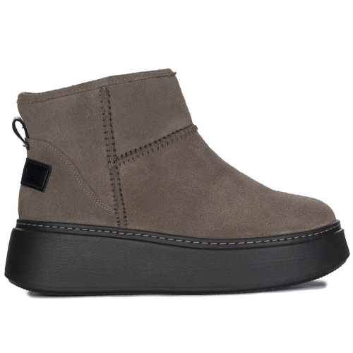 Maciejka Brown Snow Boots