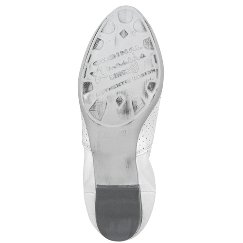 Maciejka White Flat Shoes