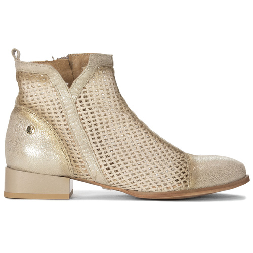 Maciejka Women's Beige Leather Boots