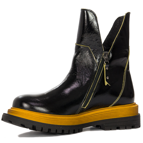 Maciejka Women's Black and Yellow Leather Boots