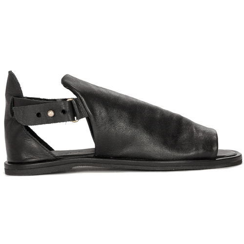 Venezia Esti Black Sandals