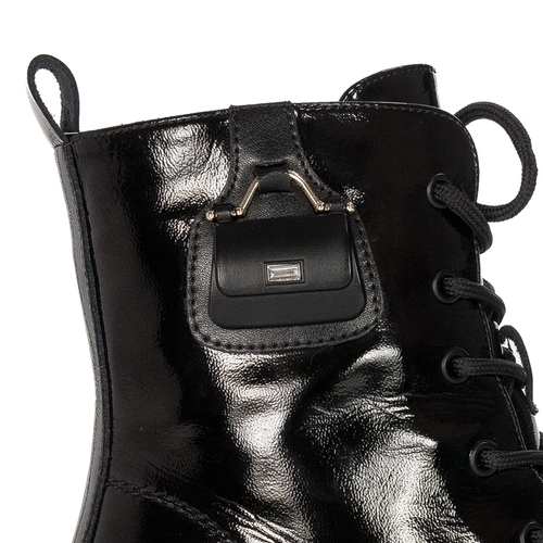 Women's leather lacquered Artiker boots on a Black platform