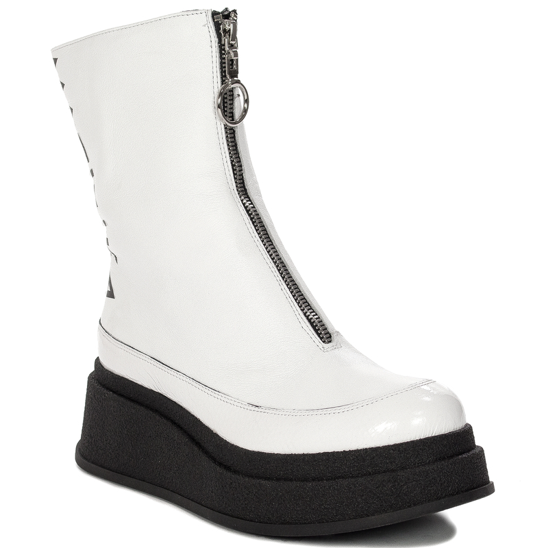 Maciejka Women's White Boots