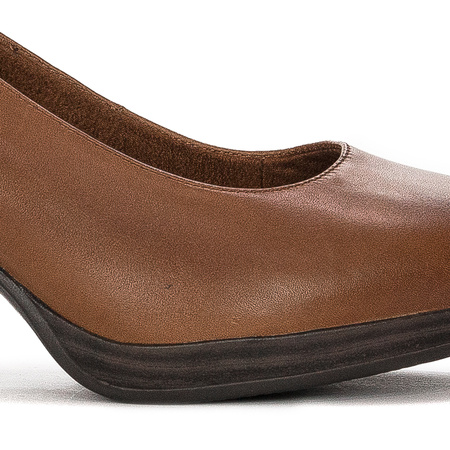 Tamaris Cognac Brown Pumps