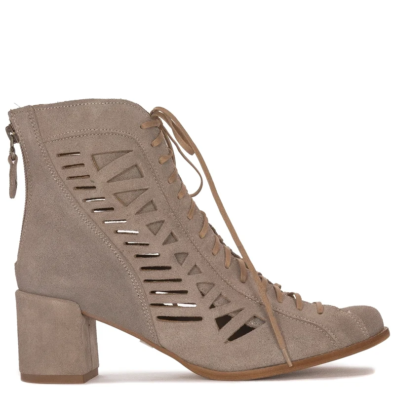 Maciejka Beige Women's Lace-Up Boots