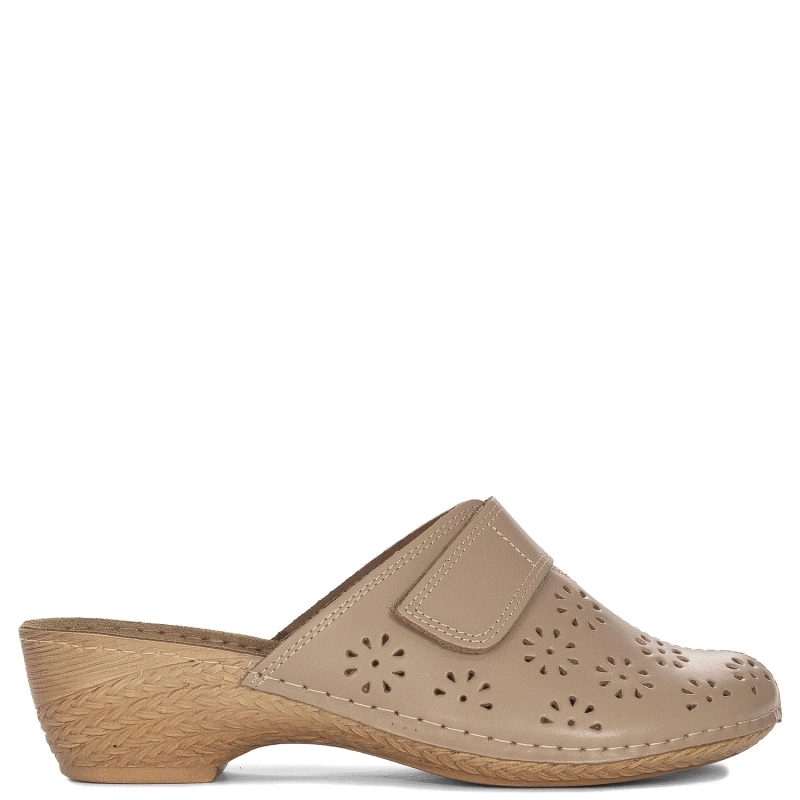 Inblu Women's Flip-Flops Beige