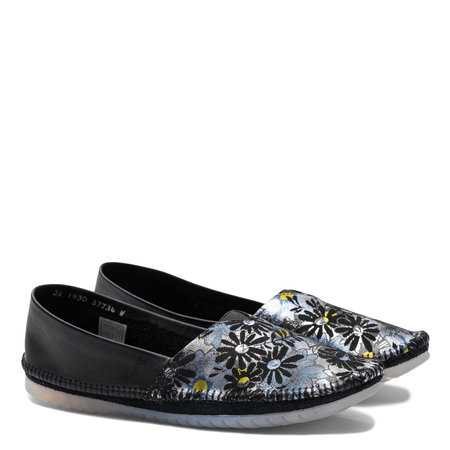 Maciejka Leather Slip-On Shoes Floral Pattern Black Blue 1930W-45/00-0
