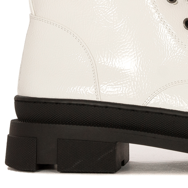S.Barski Women's warmed lacquered White Ankle boots