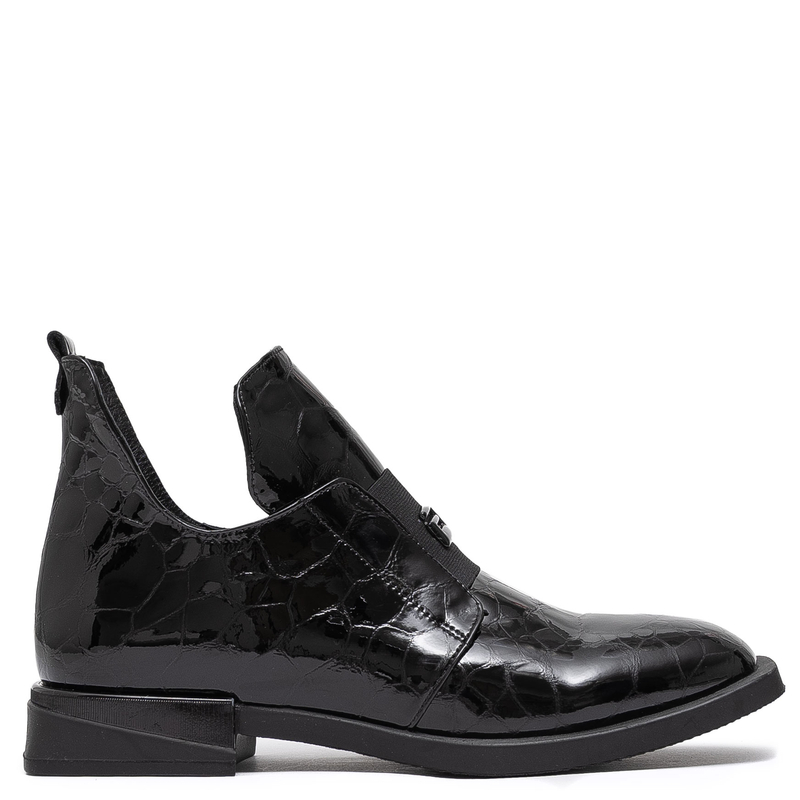 Boccato Skórzane Lakierowane Półbuty Z Tłoczeniem Croco Czarne 049-1738-64