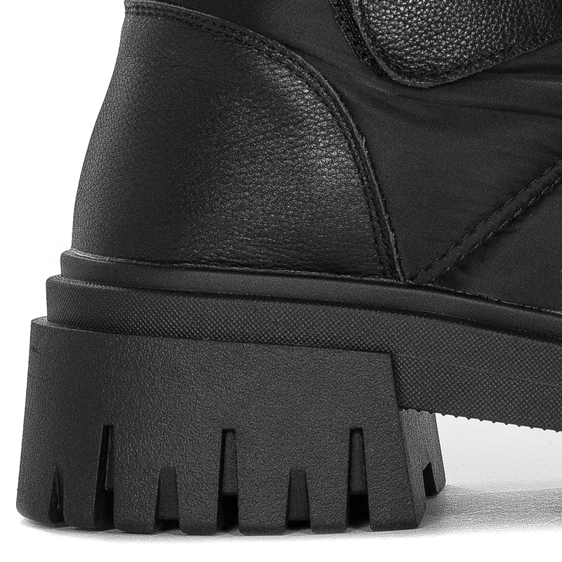 GOE Women's platform leather black boots