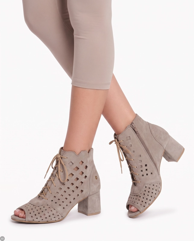 Maciejka Dark Beige Women's Lace-Up Boots