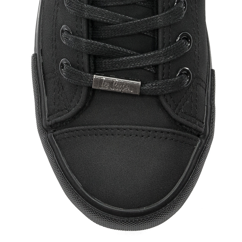 Lee Cooper LCJ-21-31-0610LA Black Trainers