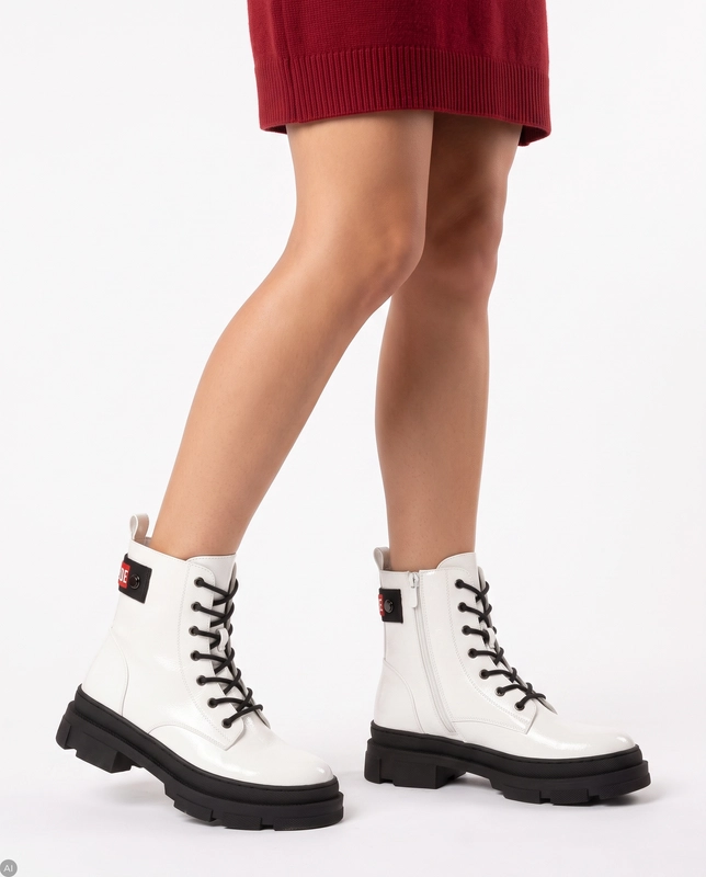 S.Barski Women's warmed lacquered White Ankle boots