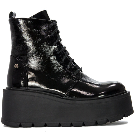 Maciejka 05294-20/00-6 Black Lace-UP Boots