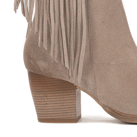 Maciejka 05774-10/00-6 Dark Beige Knee-High Boots